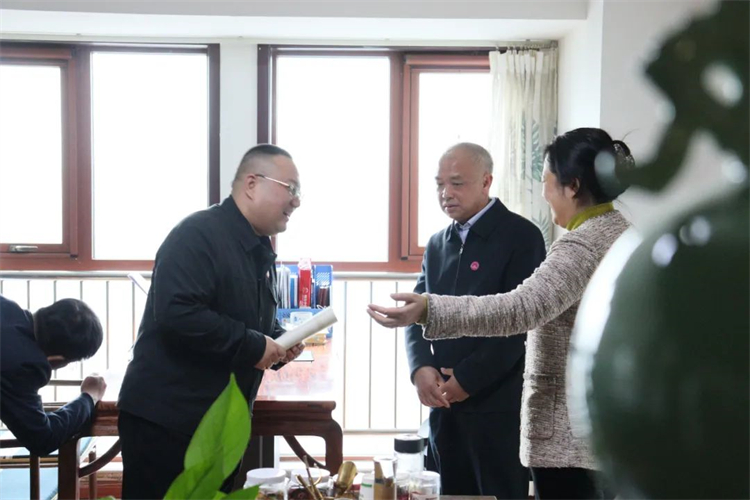 640 (8).jpg 640 (8).jpg